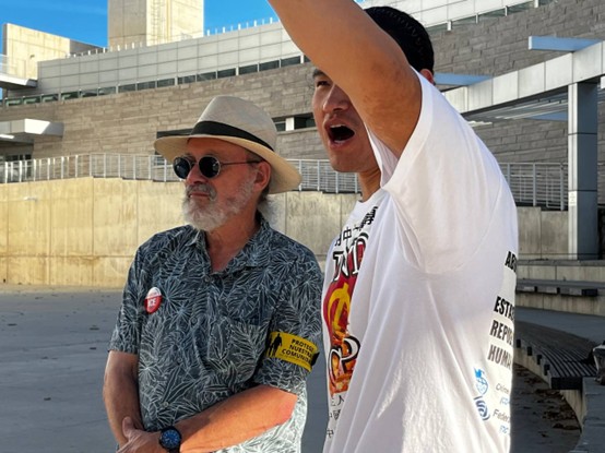 20251112110154-6914692215fb3-1